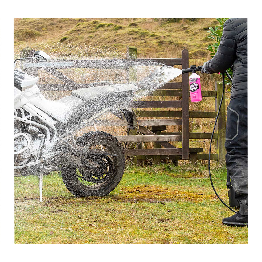MucOff Pressure washer bundle Biker Outfit