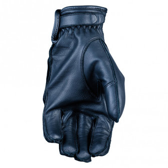 Five Gloves Iowa