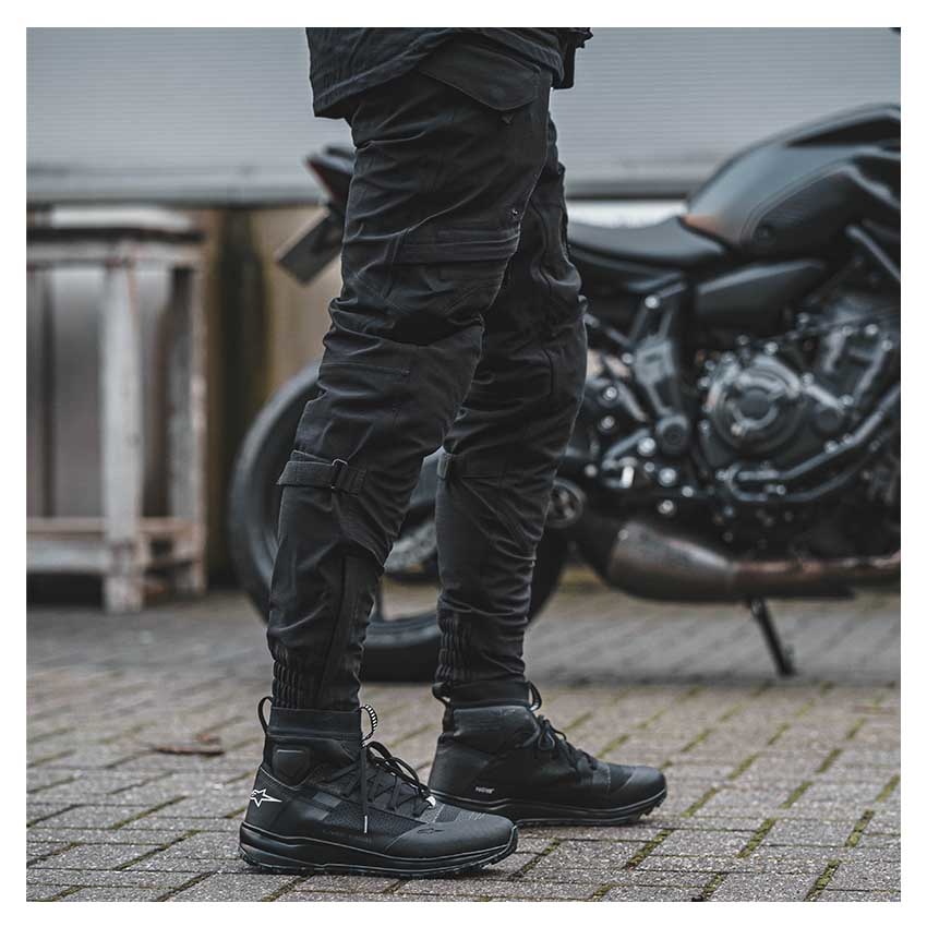 Alpinestars - Juggernaut WP motorcycle trousers - Biker Outfit