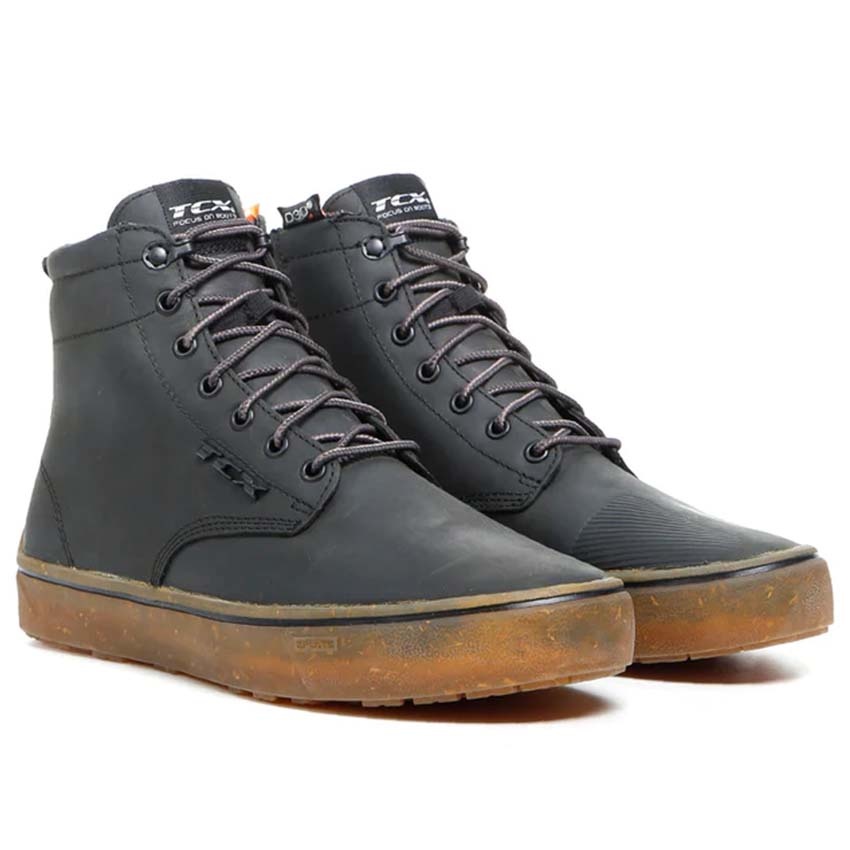 TCX - Dartwood waterproof motorcycle shoes - Biker Outfit