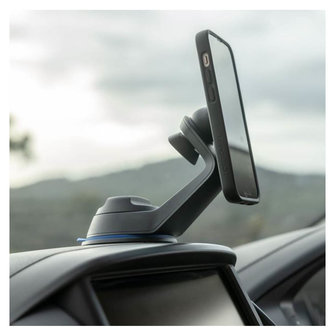 Quad Lock Windscreen/Dash Car Mount