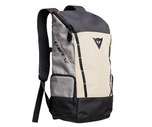 Dainese Explorer D-Clutch Backpack Biker Outfit