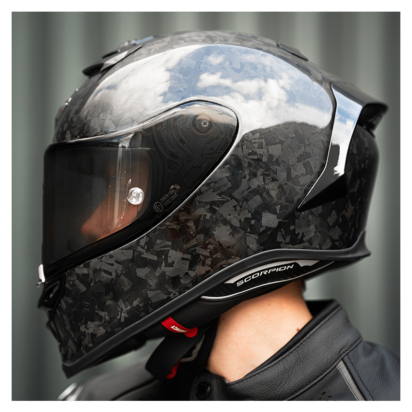 Scorpion EXOR1 Evo Carbon Air Onyx motorhelm Biker Outfit