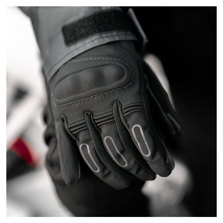 Rev'it! - Cassini H2O motorcycle gloves - Biker Outfit