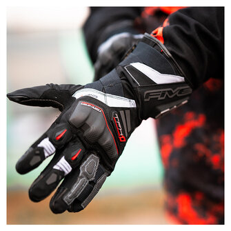 Five Gloves  Tfx1 GTX