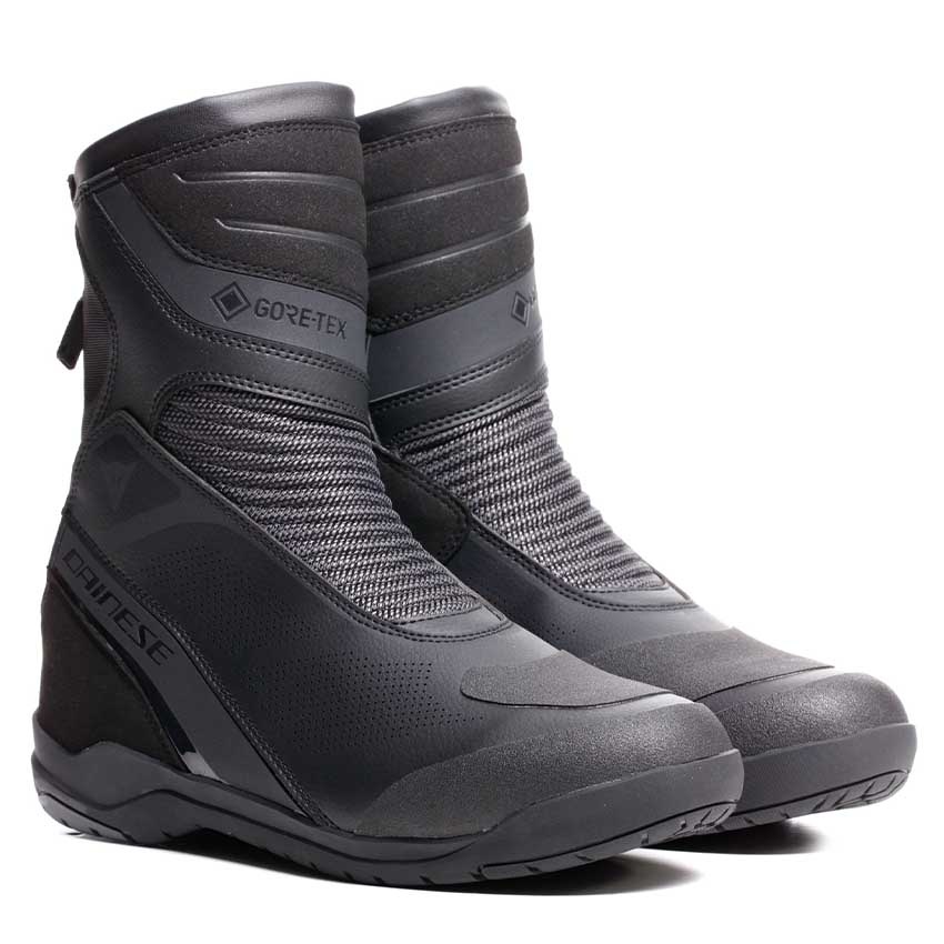 dainese-blackwing-gtx.jpg