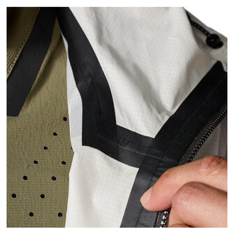 Rev'it Barrier 2 H2O