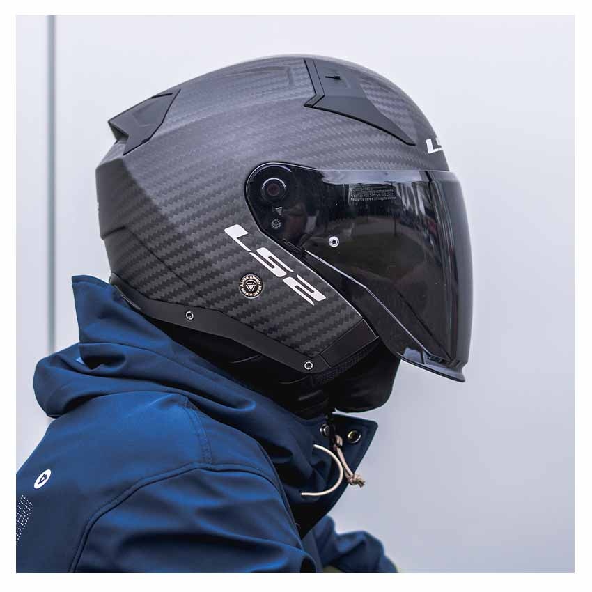 LS2 - Infinity II Matt Carbon OF603 Motorcycle helmet - Biker Outfit