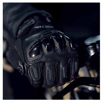 Richa Bodyguard Gloves