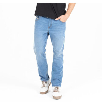 John Doe Taylor Mono Light