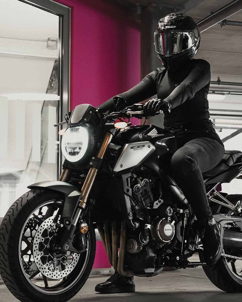 Pando Moto Shell WW 02