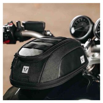 Legend Gear by SW-Motech Tank Bag LT3