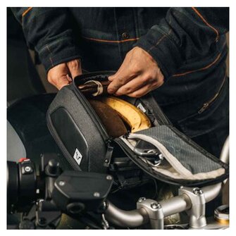 Legend Gear by SW-Motech Tank Bag LT3