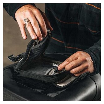 Legend Gear by SW-Motech Accessory Bag LA10