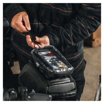 Legend Gear by SW-Motech Smartphone Bag LA11