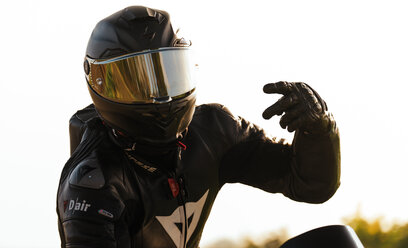 MOTORCYCLE HELMET