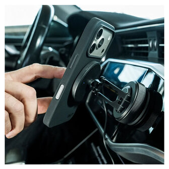 SP Connect SP Charging Suction Mount Pro