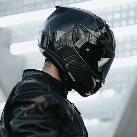 Motorcycle helmet