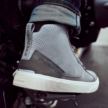 Motorcycle footwear