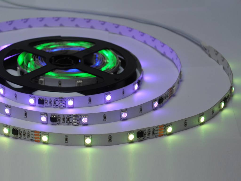 LED Strip Flexibel 30 LED/m RGB Digitaal (Magic) - per 50cm