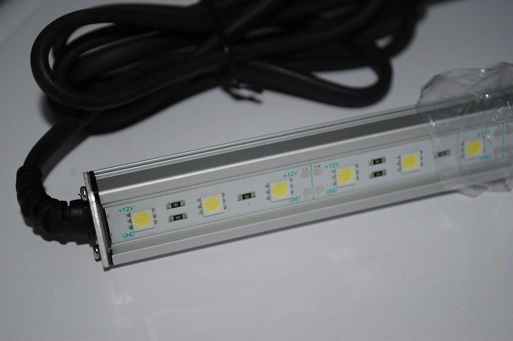 LED Leiste 50 Zentimeter Weiß - 5050 SMD 7.2W - AUSVERKAUF