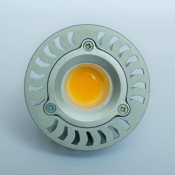 GU5.3 COB LED Spot LM50 5 Watts 12 Volt Gradable