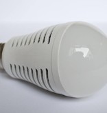 E27 LED Bulb LMB2 7 Watt 110-230 Volt