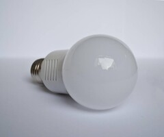 E27 LED Lamp LMB1 230V 3 Watt