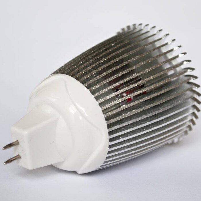 GU5.3 COB LED Spot LM90 9 Vatios 12 Volt Regulable