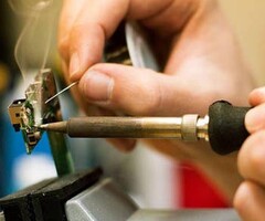 Service de soudure pour bandes LED flexibles non-étanches