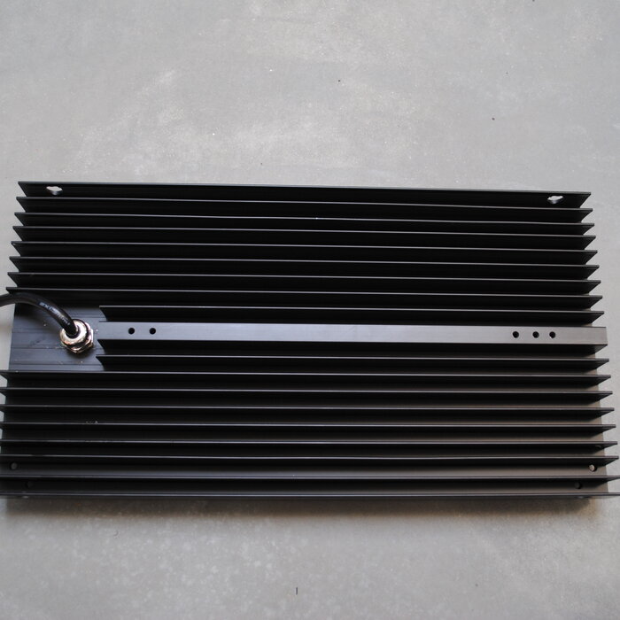 Lámpara LED cultivo IP65 100W 243 umol/s