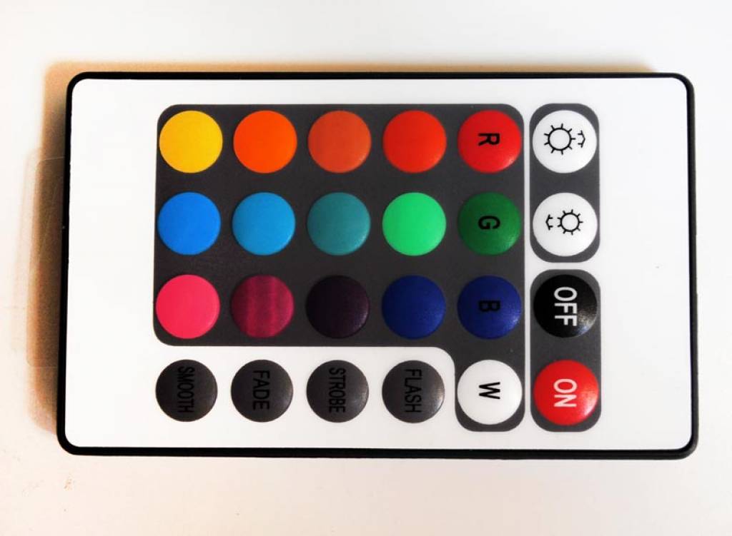 Controlador RGB con control remoto IR