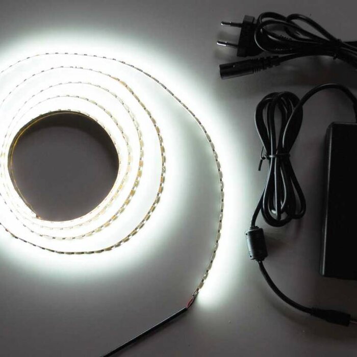 White 120 LED/m Complete