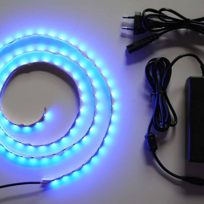 Blau 60 LED / m Komplett