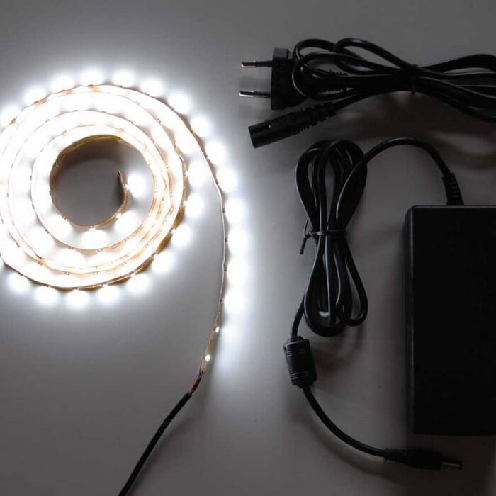 White 60 LED/m Complete