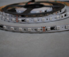 LED Strip 60 LED/m 10px/m RGB Digitaal - per 50cm