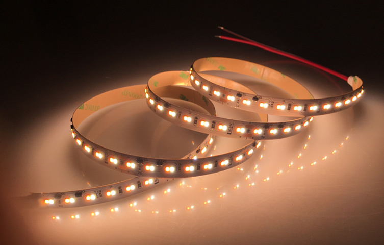 LED en bande 2216 224 LED/m Tunable White - Dim to warm CCT réglable