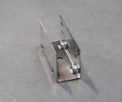 Equerre de fixation pour LED Neon Flex RGBW IP67