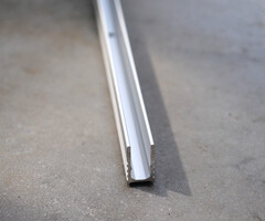 Aluminiumschiene 6x12 für einfarbige Neon - 1 Meter