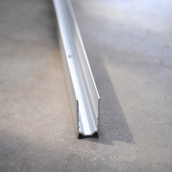 Profilo in alluminio 10x20 per Neon RGBW - 1 Metro