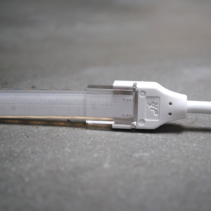 Connecteur sans soudure IP67 2 pin 8mm PCB bande à bande avec câble