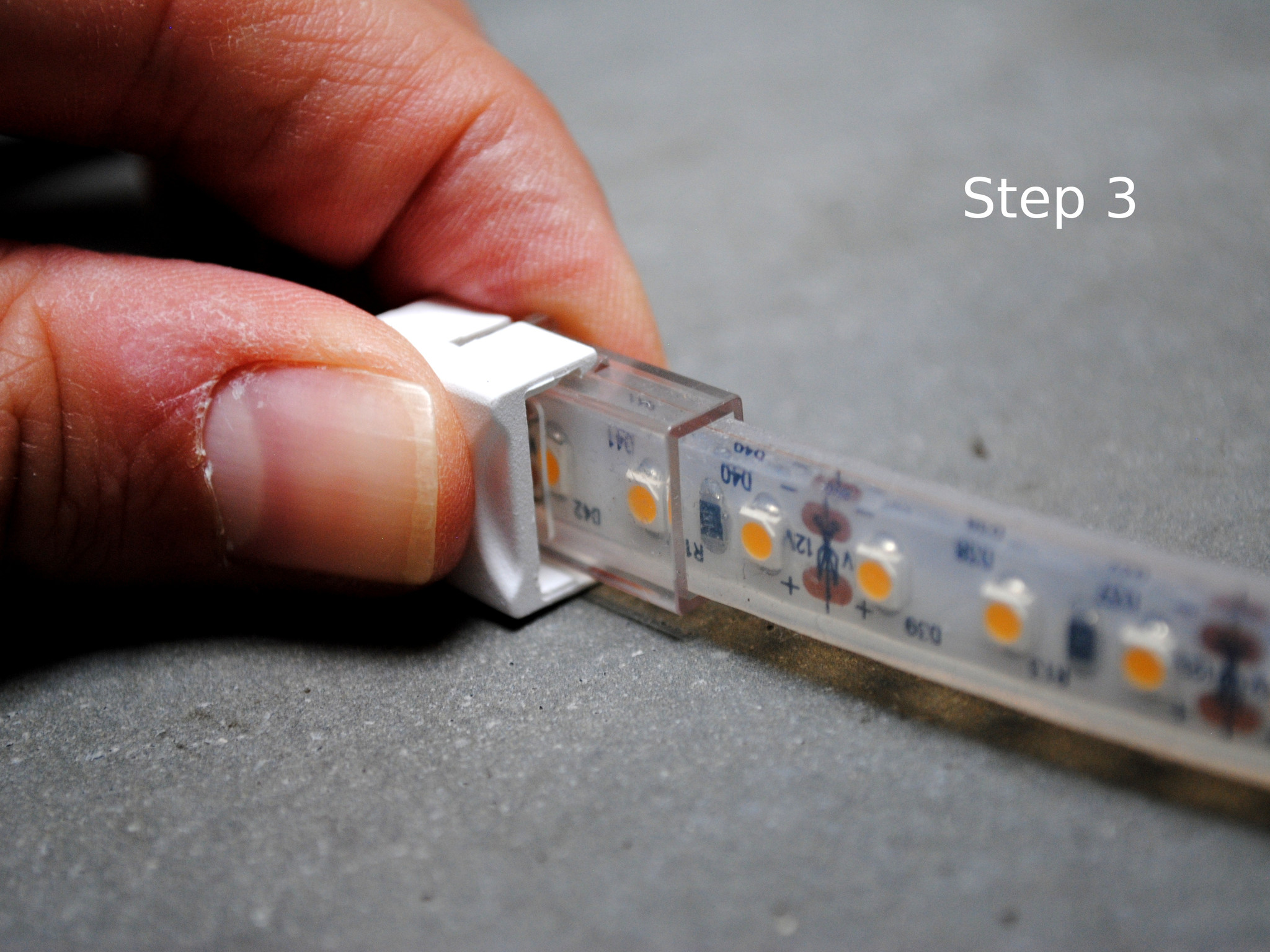 PAUTIX 12mm Connecteurs pour IC RGB Ruban LED COB Kit,sans soudure à 3pins  connecteur d'extension à double extrémité,connecteur de bande à fiche mâle, connecteur sans espace, connecteur de bande à fil : 