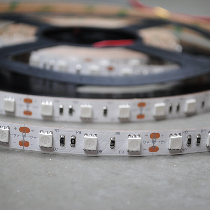 Einzelner UV 400nm LED Streifen 60 LEDs/m - 12W/m -  1 Meter