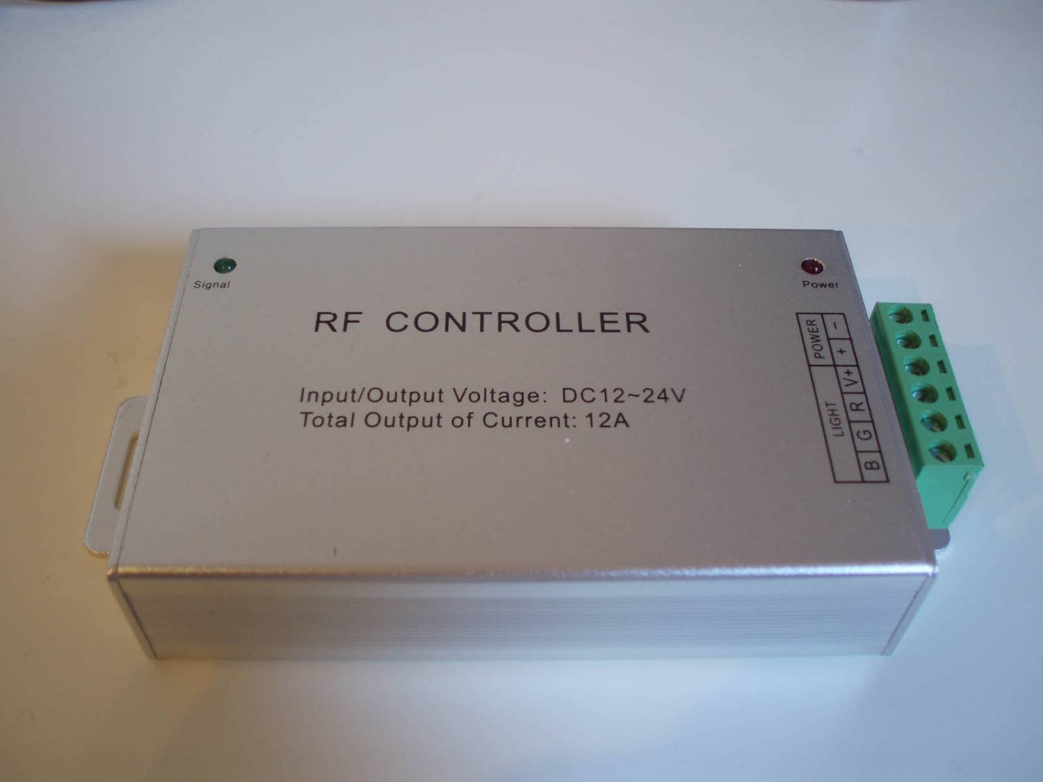 Controlador RGB con control remoto