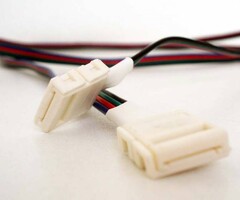 Cavo con connettori 15 cm per strisce LED RGB