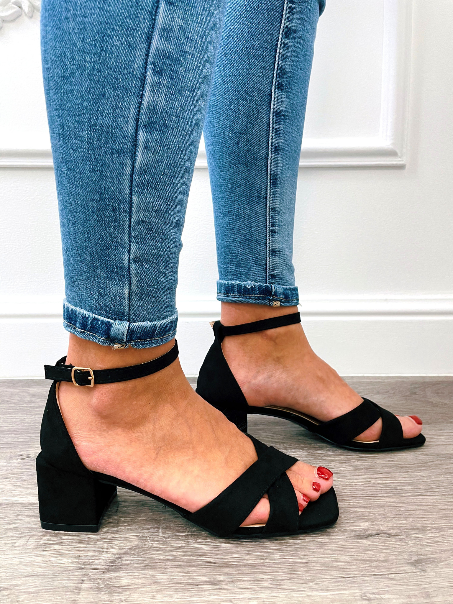 Cross Heels Zwart Blush Fashionstore