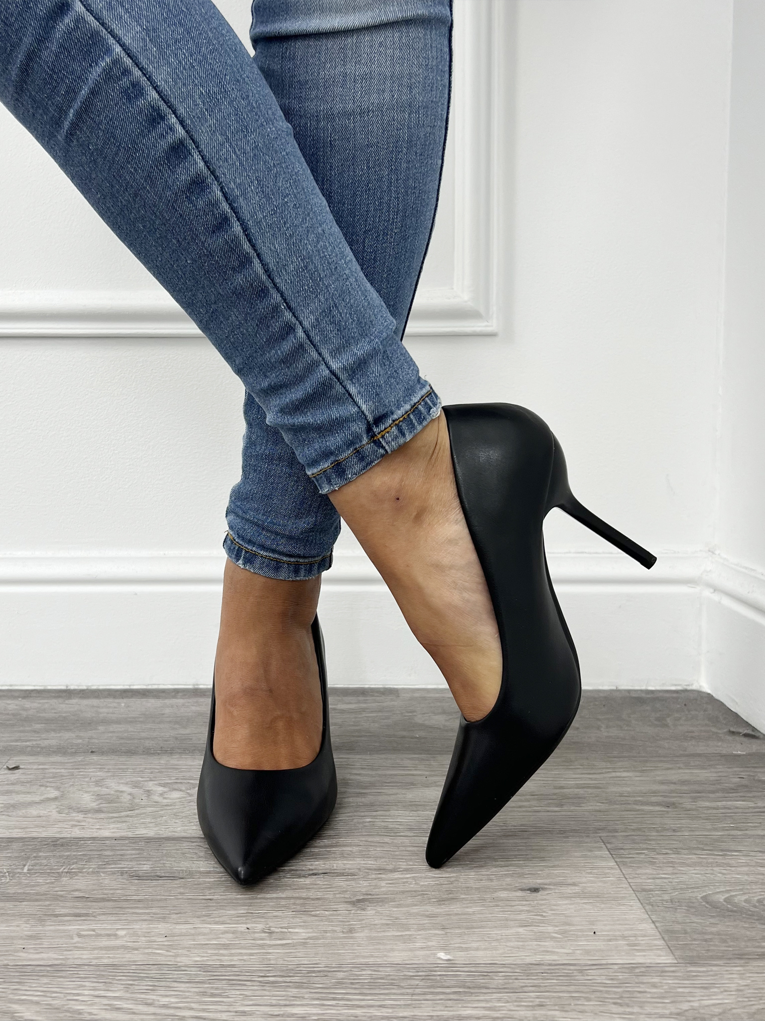 Basic Pumps Zwart - Blush Fashionstore