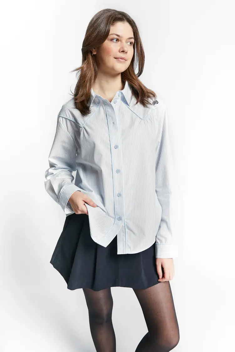 Indee INDEE 62H WARDROBE LIGHT BLUE