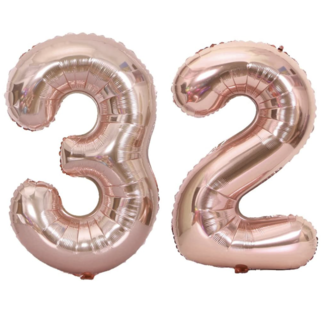 Feestartikelen 32 jaar cijfer ballonnen rosé goud