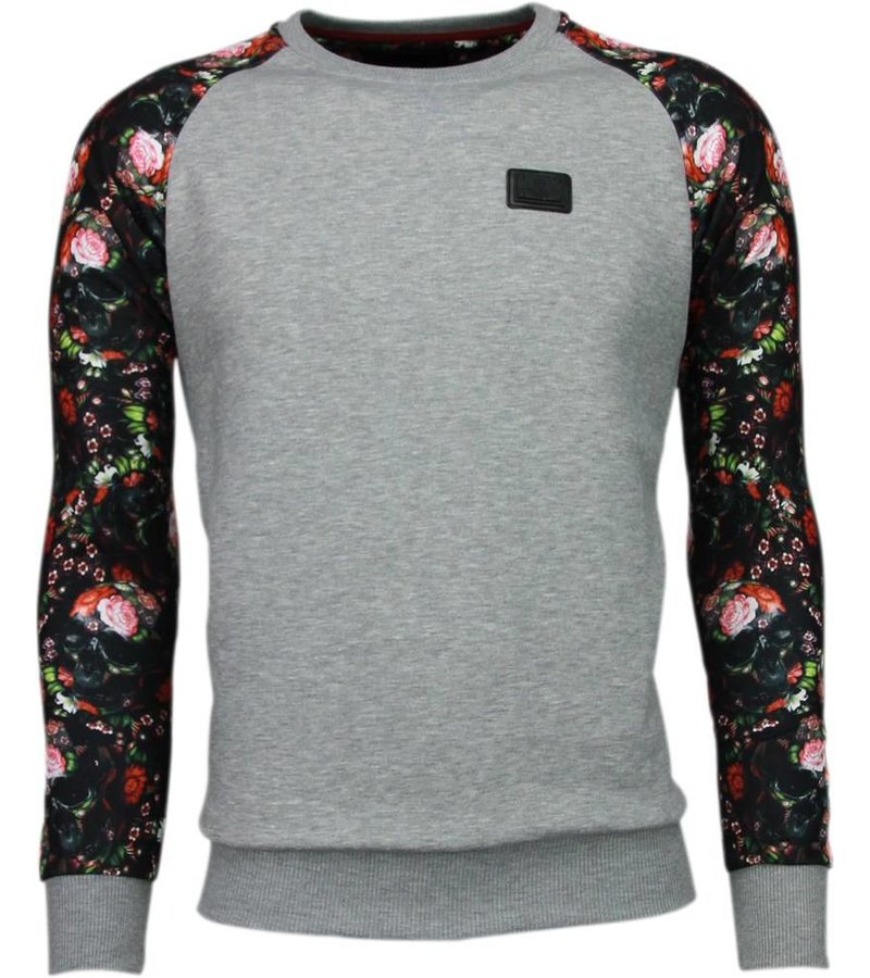 Local Fanatic Roses Skull Arm Motive - Sweater - Grey